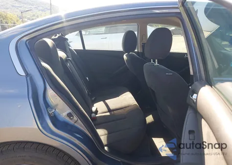 2011 Nissan Altima 2.5 S z USA, uszkodzony, nr VIN 1N4AL2AP9BN476021